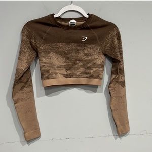 Brand new GYMSHARK BROWN ADAPT
CROP TOP